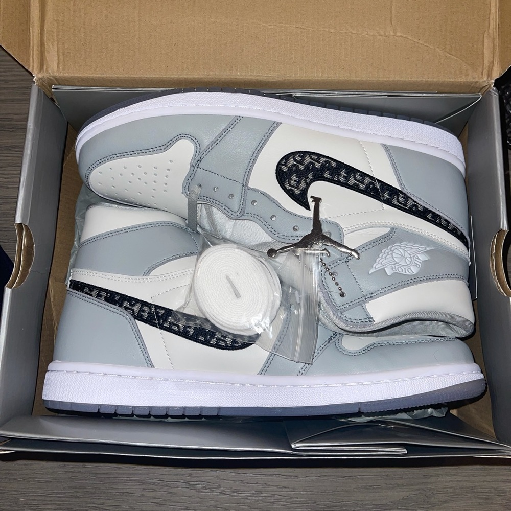 Air Jordan ONE DAY PRICE DROP